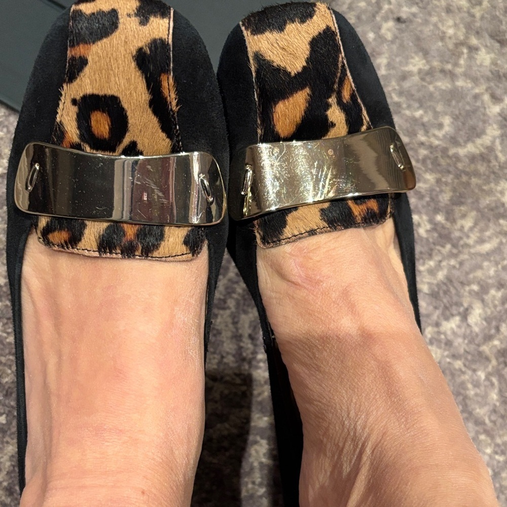 Nine West Leopard and Black Flats with Metallic Accent